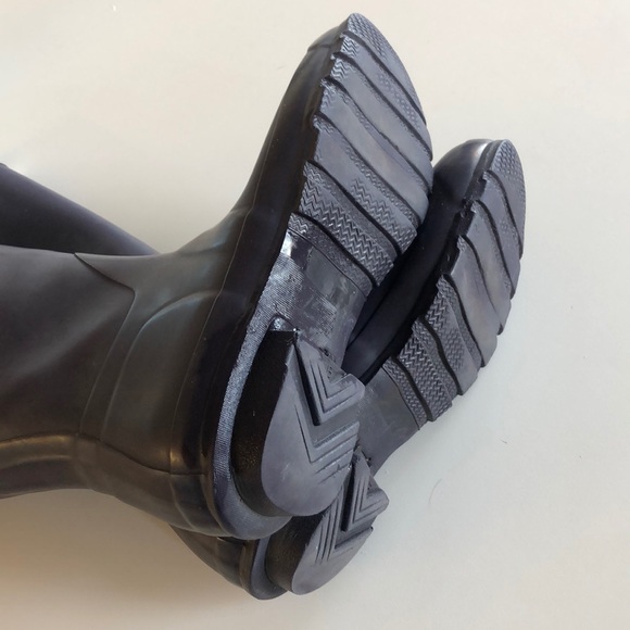 Dark Purple Hunter “Original Tall” Rainboots! - Picture 5 of 6